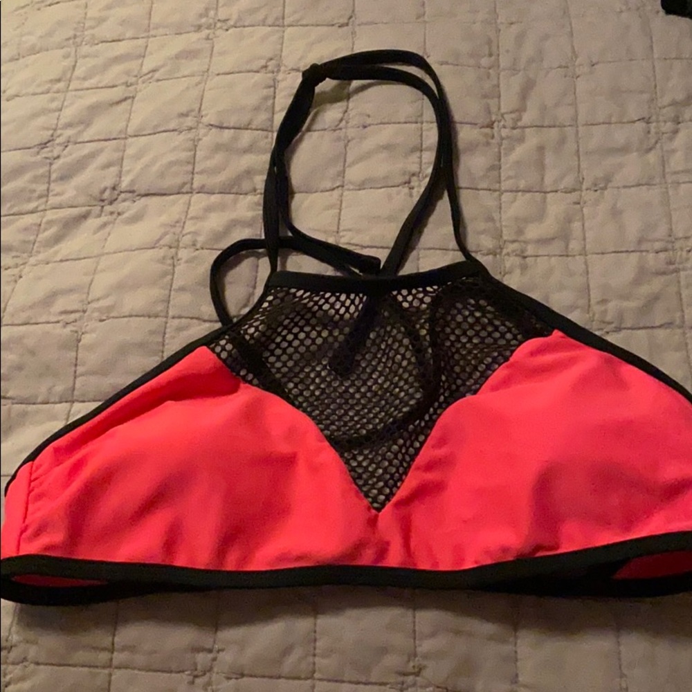 Hot pink bikini set!